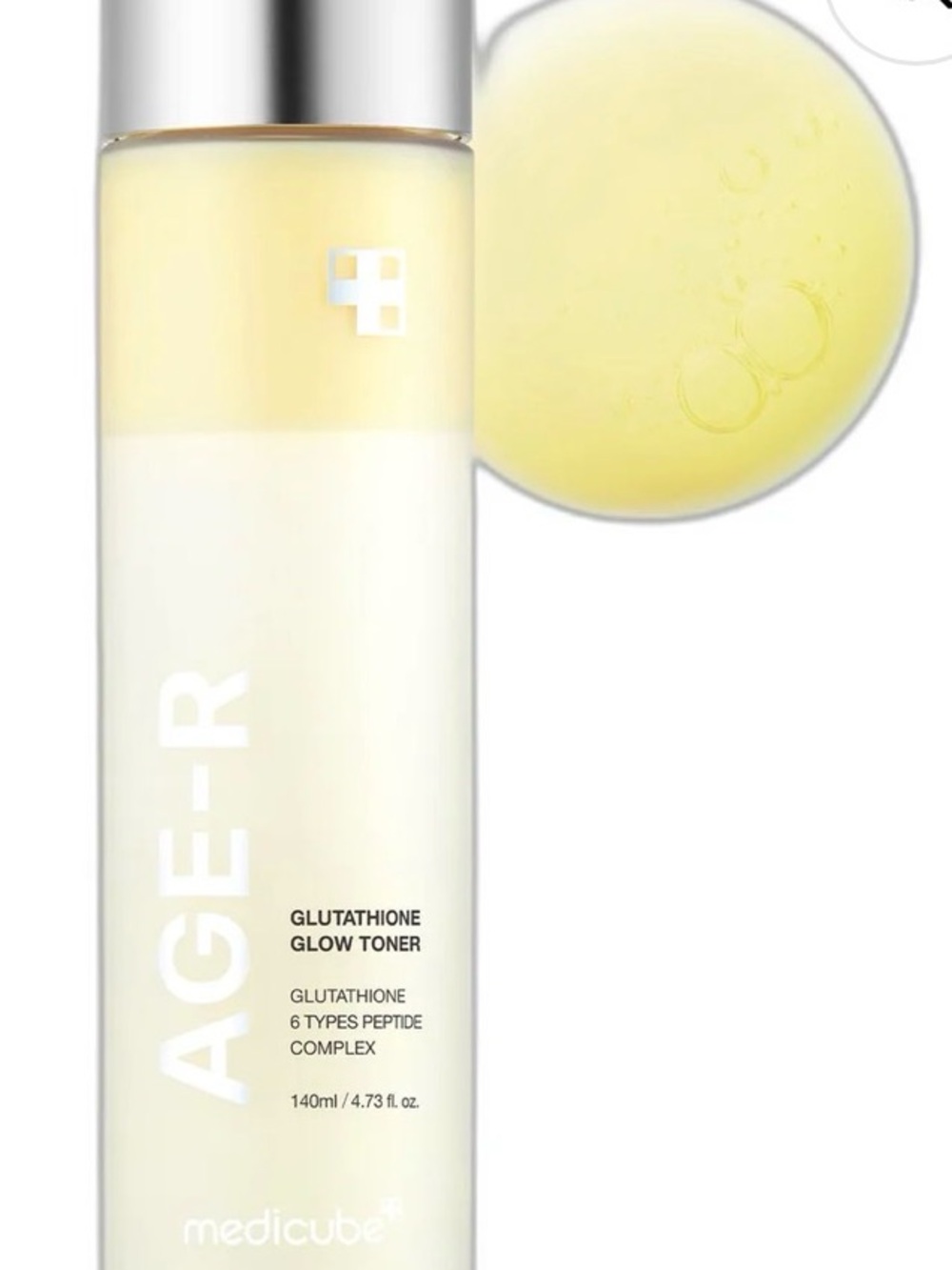 medicube AGE-R Glutathione Glow Toner — Black - Picture 3 of 5